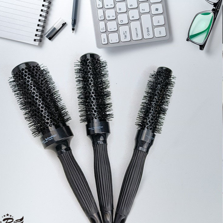 Ceramic Roller Comb | Professional Hair Styling Tool